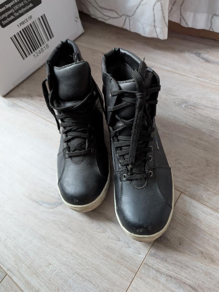Motor sneakers maat 43, Motoren, Ophalen, Tweedehands, Overige typen, Booster
