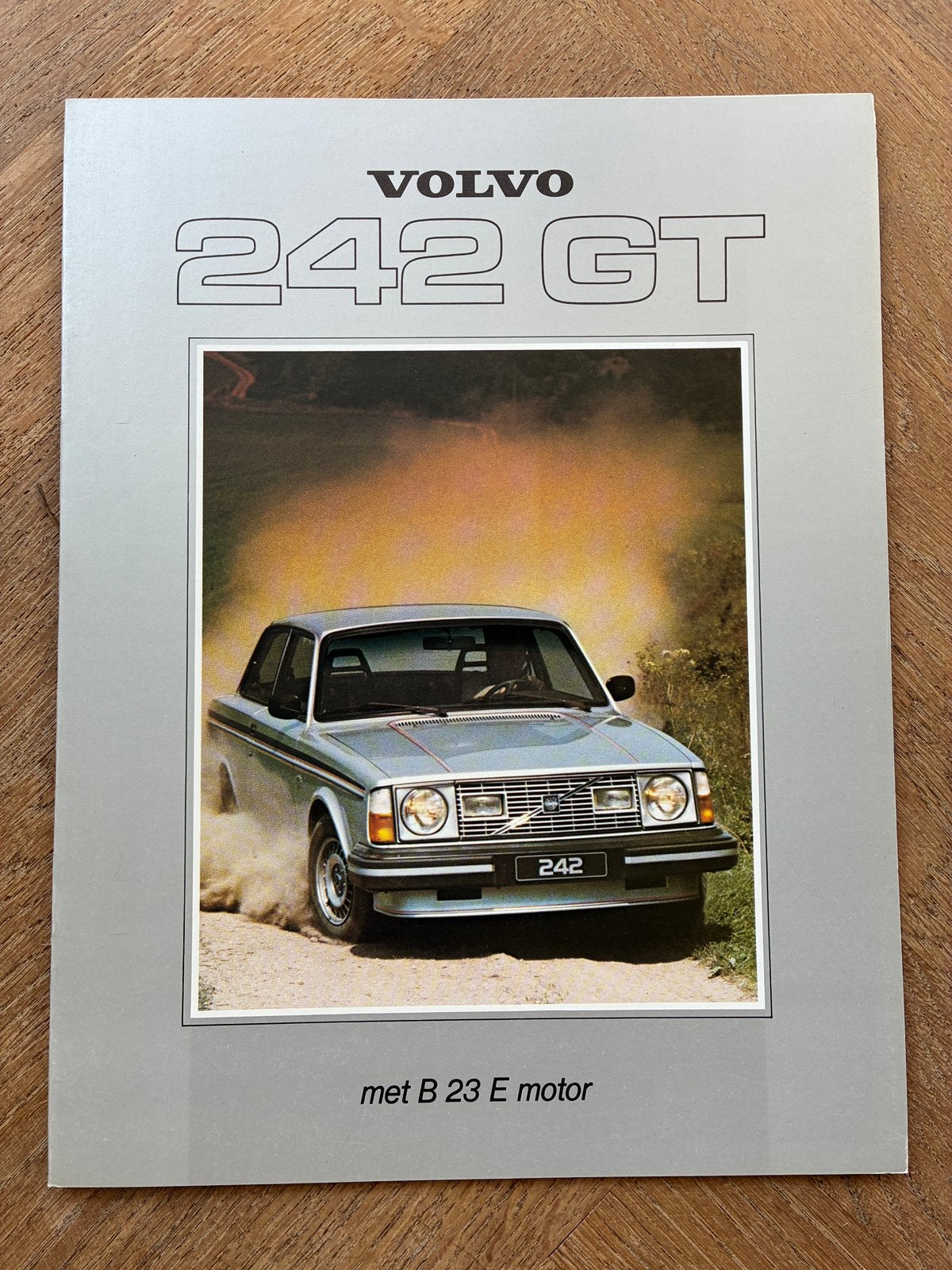 Volvo 242 GT brochure 1979, Verzenden, Zo goed als nieuw, Volvo