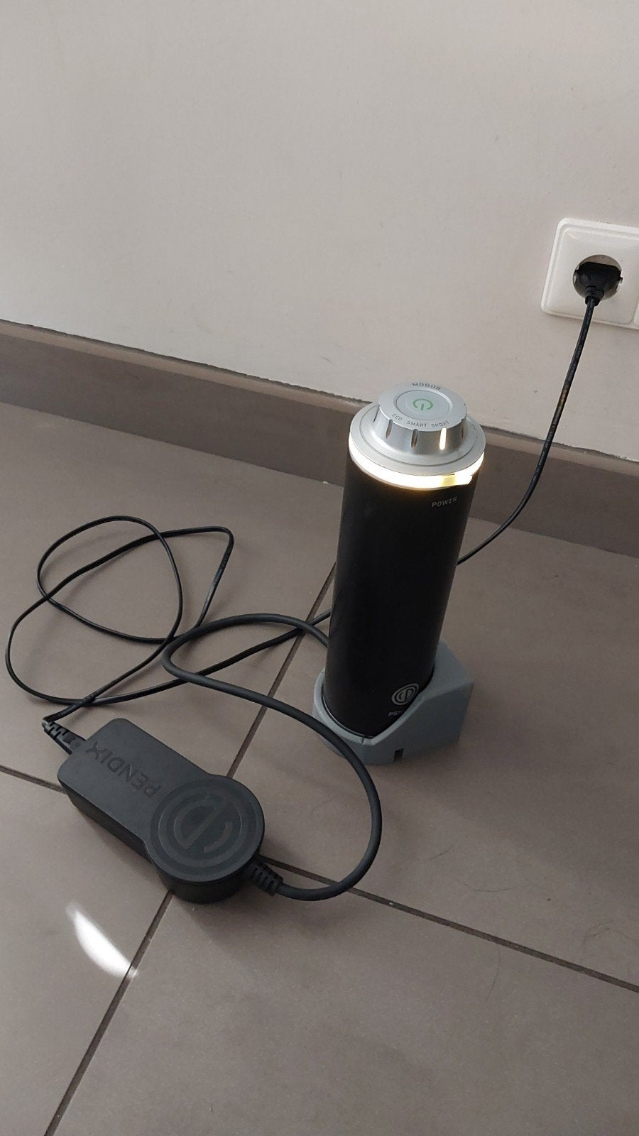 Pendix e-bike acculader / reislader - zonder accu / zgan, Zo goed als nieuw