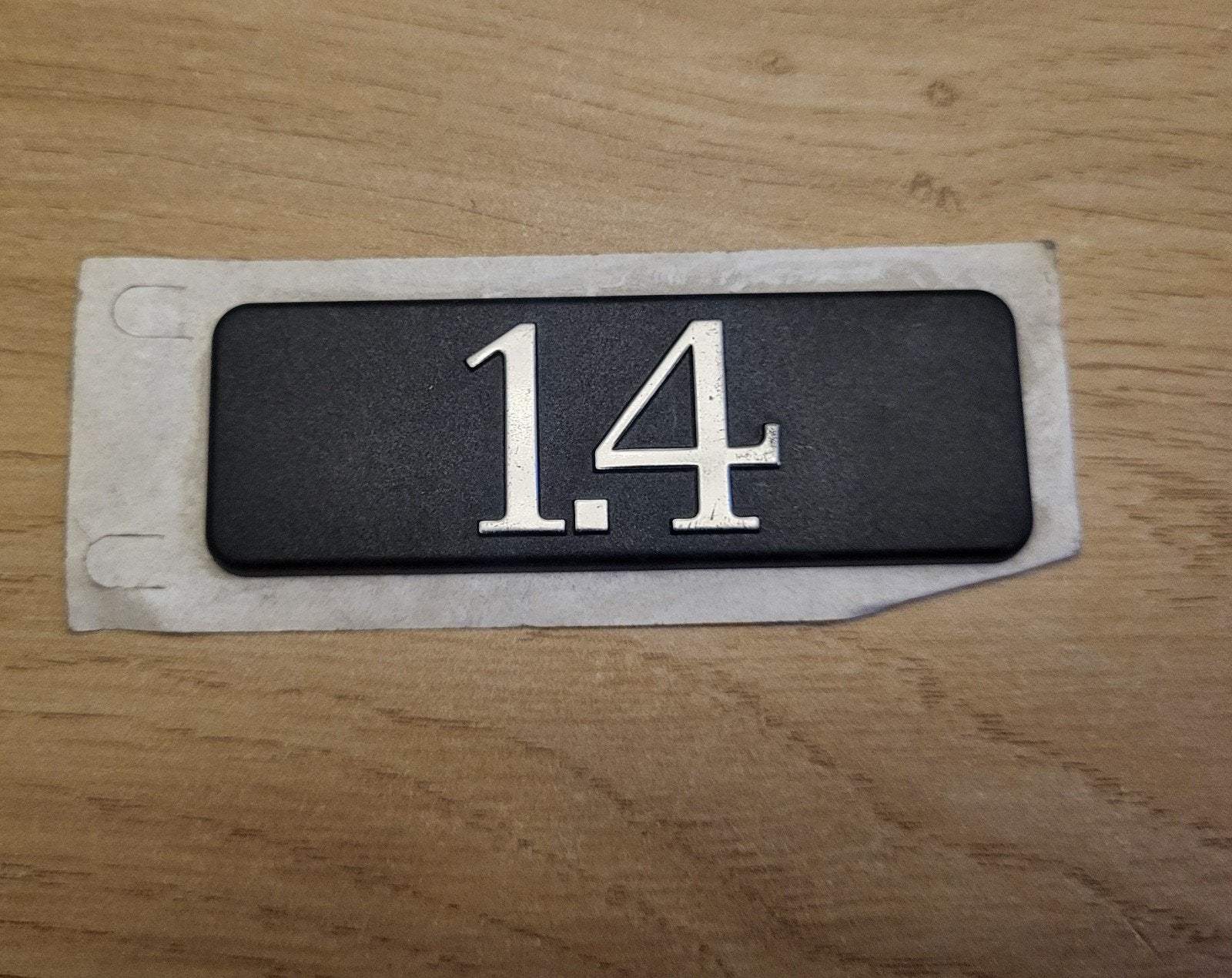 Nieuw Renault 1.4 Embleem - Zonder hoesje, Ophalen of Verzenden, Nieuw, Renault
