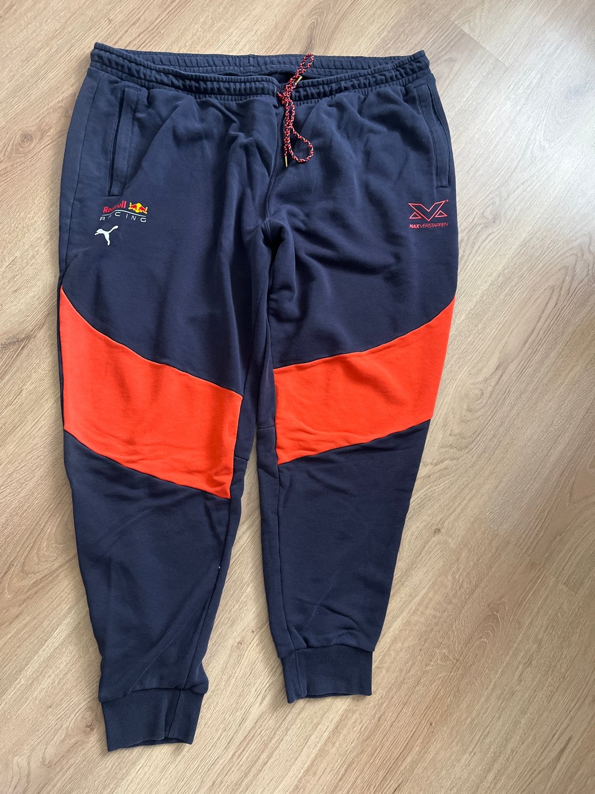 Puma Red Bull Racing Max Verstappen Joggingbroek, Blauw, Overige maten, Ophalen of Verzenden, Zo goed als nieuw