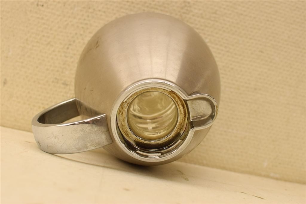 Verchroomde thermoskan 46328, Gebruikt, Ophalen of Verzenden, Bord(en), Overige stijlen
