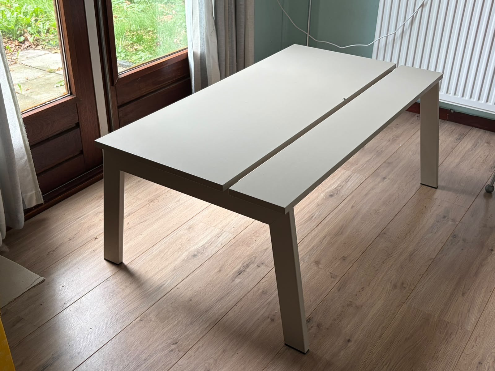Salontafel LJUNGSBRO van Ikea, 140 bij 70, zo goed als nieuw, Ophalen, 50 – 75, Overige houtsoorten, 100 tot 150 cm
