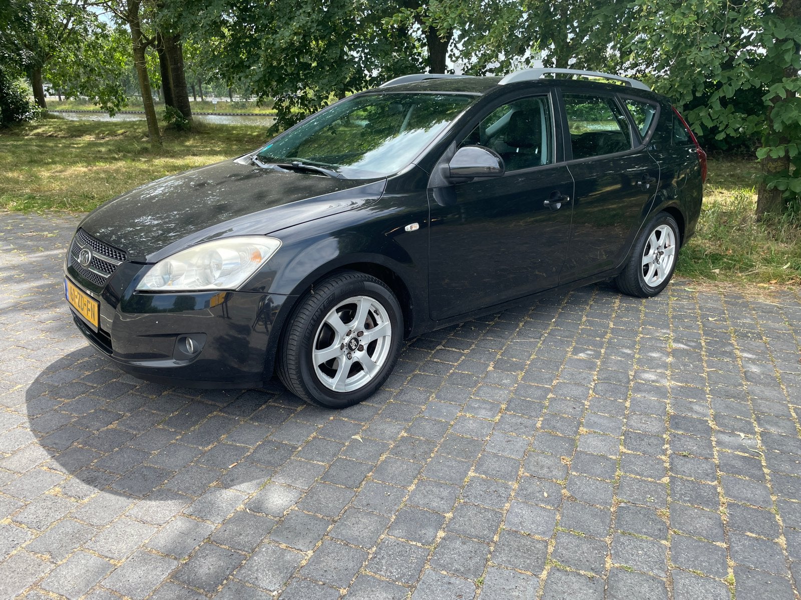 Kia (Pro) Cee d 1.6 Cvvt Sporty  2008 Airco! Nieuwe Apk!, Auto's, Kia, Voorwielaandrijving, 15 km/l, 4 cilinders, Leder en Stof