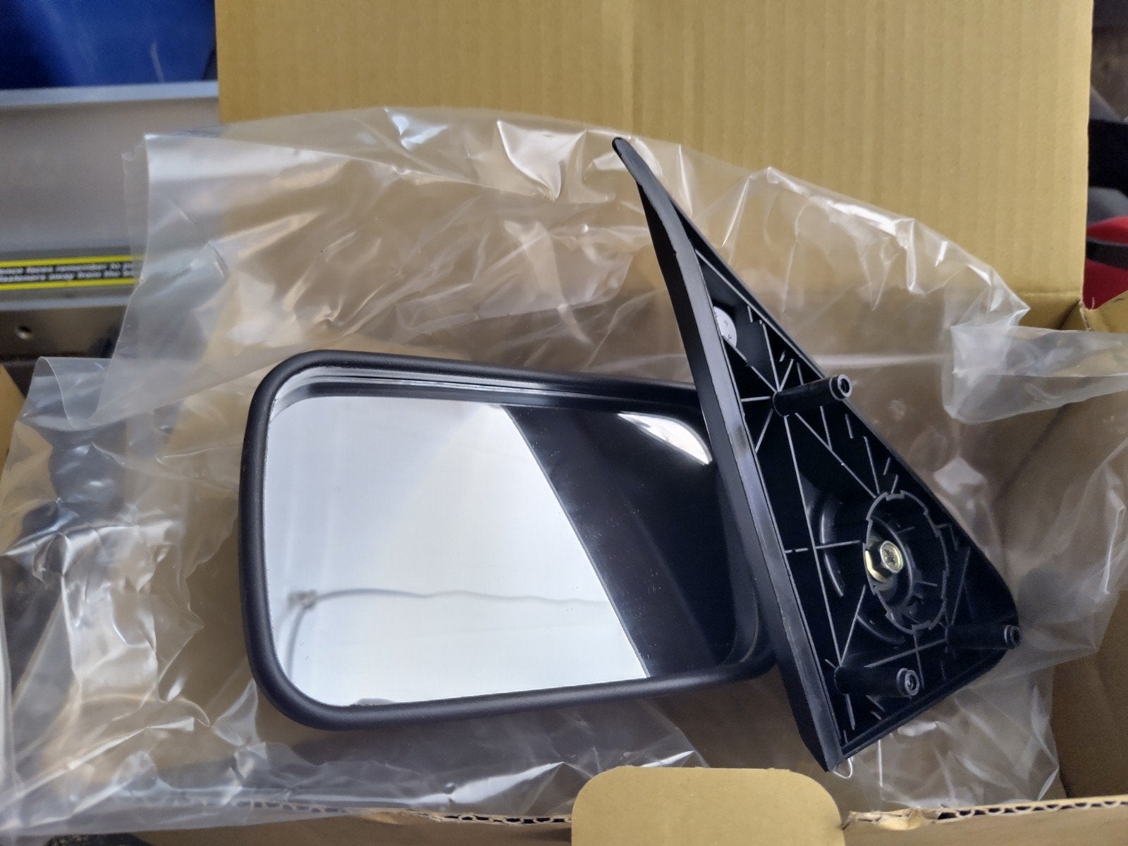 Fiat Panda 141a Buitenspiegel Links NIEUW, Auto-onderdelen, Ophalen of Verzenden, Nieuw, Fiat