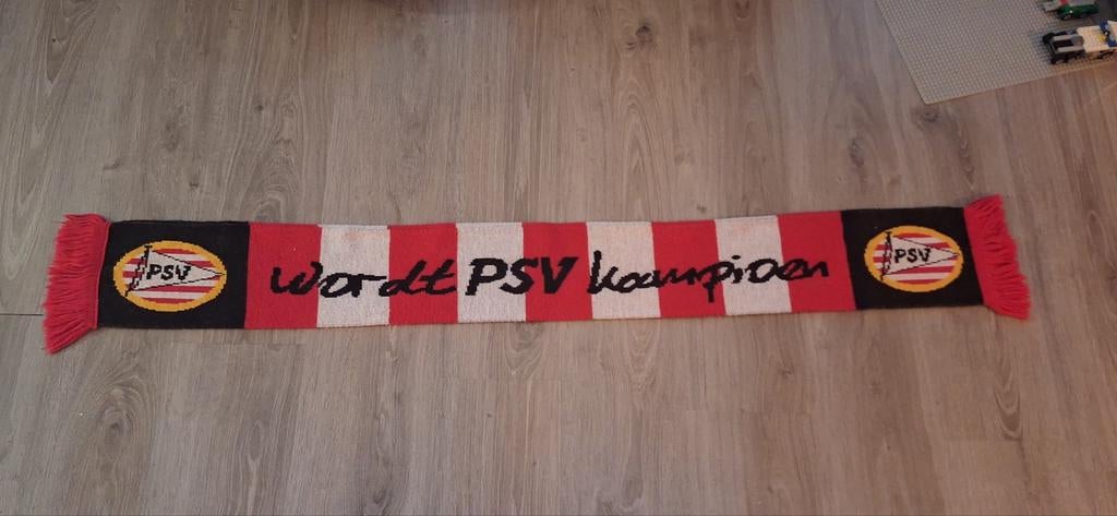 Psv sjaal een per jaar wordt psv kampioen, Ophalen of Verzenden, Zo goed als nieuw, ., Vaantje of Sjaal