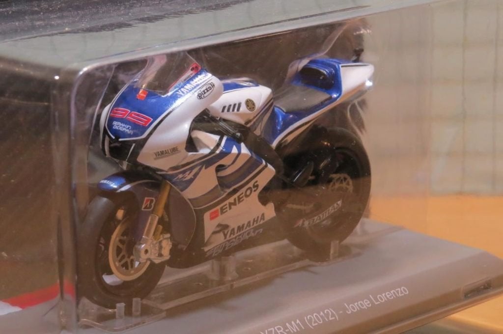 Jorge Lorenzo Yamaha YZR-M1 2012 1:18, Hobby en Vrije tijd, Serviceclientele@altaya.be, Nieuw, Ophalen of Verzenden, Motor