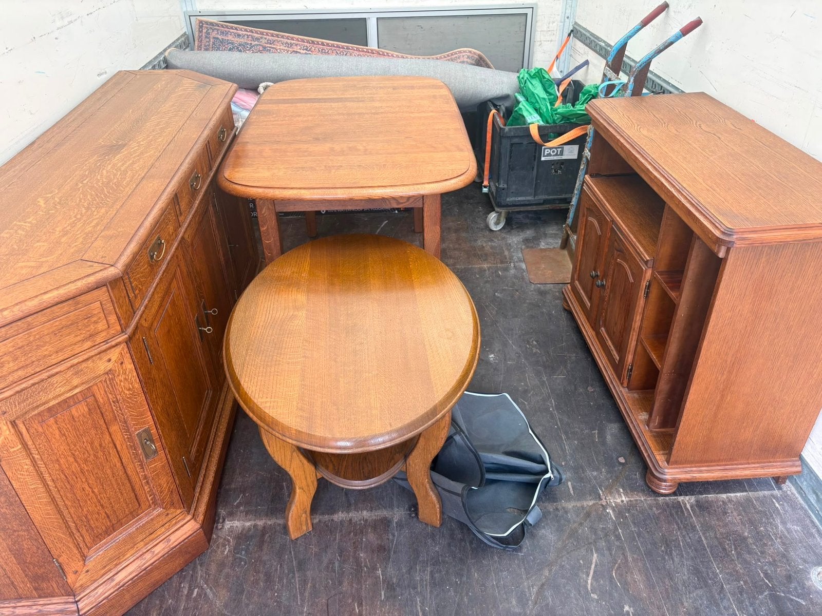 Complete set: TV-kast, eettafel, salontafel, dressoir, Ophalen, Gebruikt, 100 tot 150 cm, 150 tot 200 cm