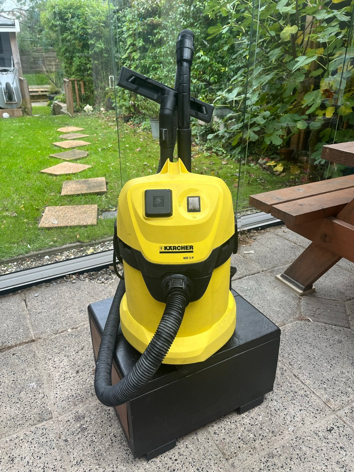 Kärcher WD3 P Nat/Droog zuiger - Krachtige alleszuiger, Ophalen, Inclusief accessoires, Gebruikt, Kärcher