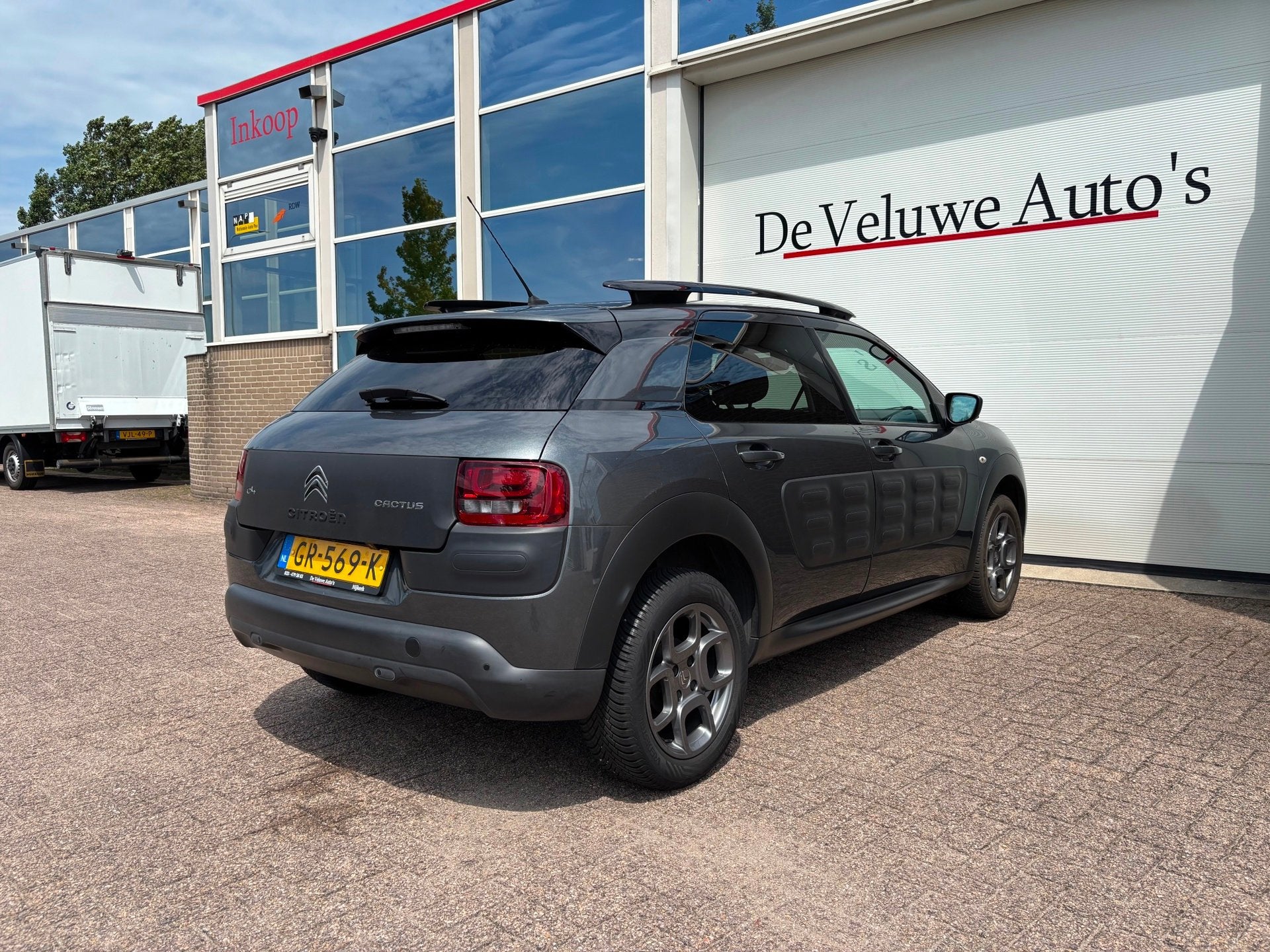 Citroen C4 Cactus 1.2 PureTech Shine|Navi|Clima|Nieuwe APK, Voorwielaandrijving, Stof, Gebruikt, 1199 cc