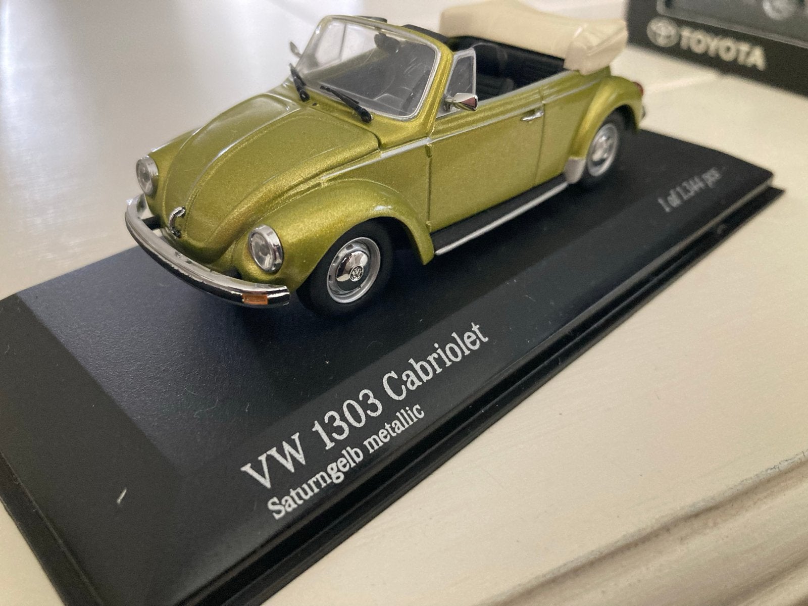 Minichamps VW Kever 1303 Cabriolet 1/43 Gelimiteerde Oplage, Ophalen of Verzenden, Nieuw, Auto, MiniChamps