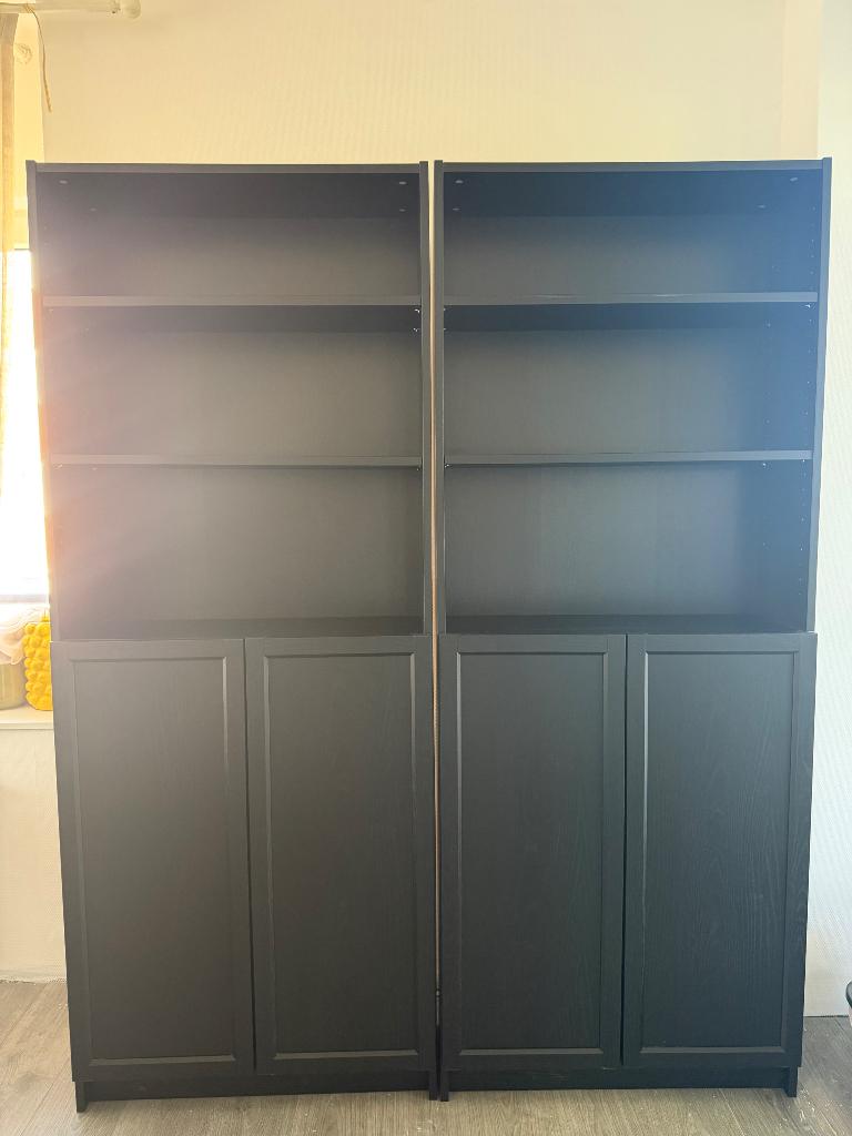2x IKEA BILLY / OXBERG zwart eiken boekenkast met deuren, Huis en Inrichting, Kasten | Boekenkasten, Ophalen, Met deur(en), 200 cm of meer