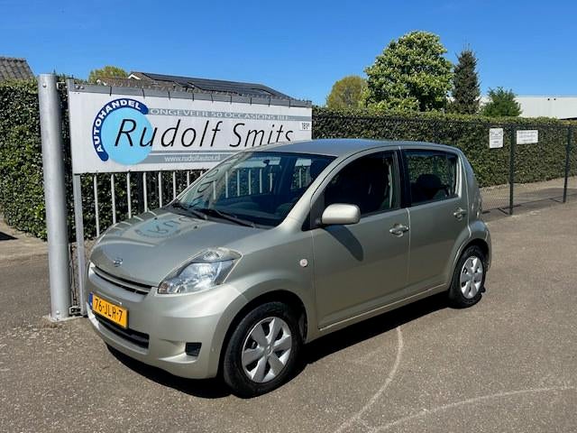 Daihatsu Sirion 2 1.0-12V Trend *APK 16-7-27*, Voorwielaandrijving, Gebruikt, Bedrijf, Handgeschakeld