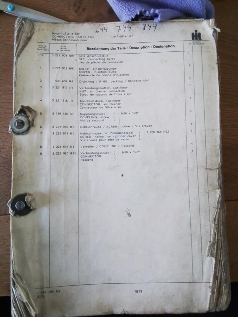 McCormick Intrrnational 644,744,844 tractor ,onderdelen boek, Ophalen of Verzenden