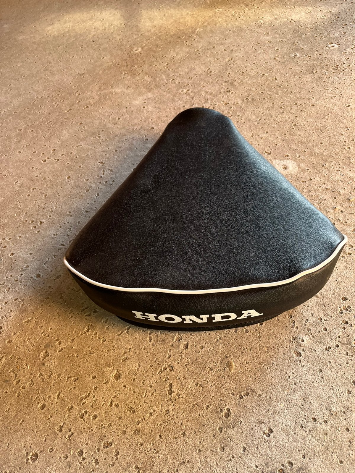 Zadelovertrek honda pc50, Ophalen of Verzenden, Zo goed als nieuw