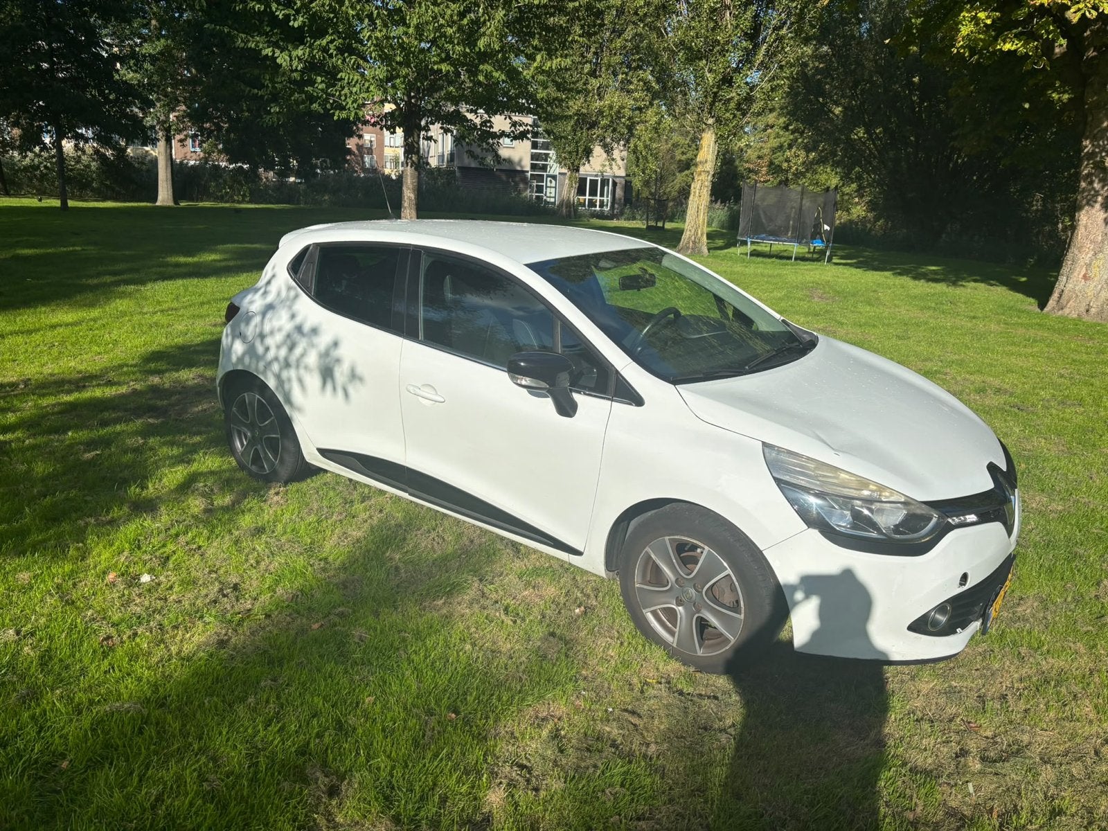 Renault Clio 1.5 diesel, Auto's, Voorwielaandrijving, 1046 kg, 4 cilinders, 96 €/maand
