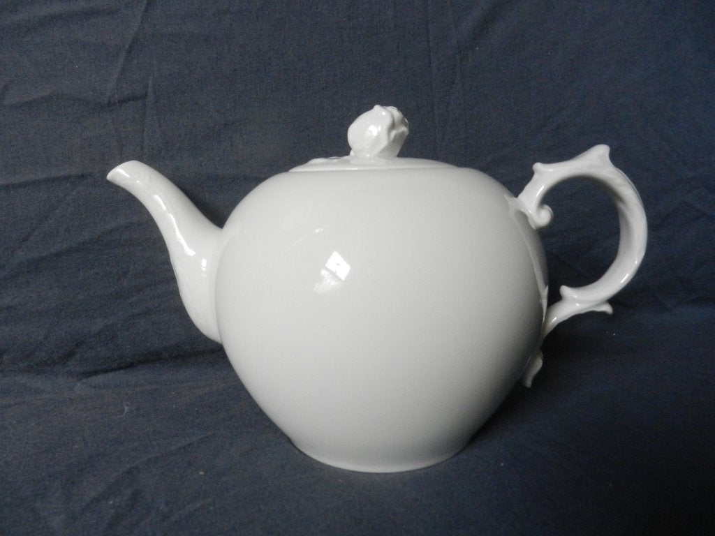 Witte porseleinen theepot Furstenberg model ca 1750 Mint, Ophalen of Verzenden