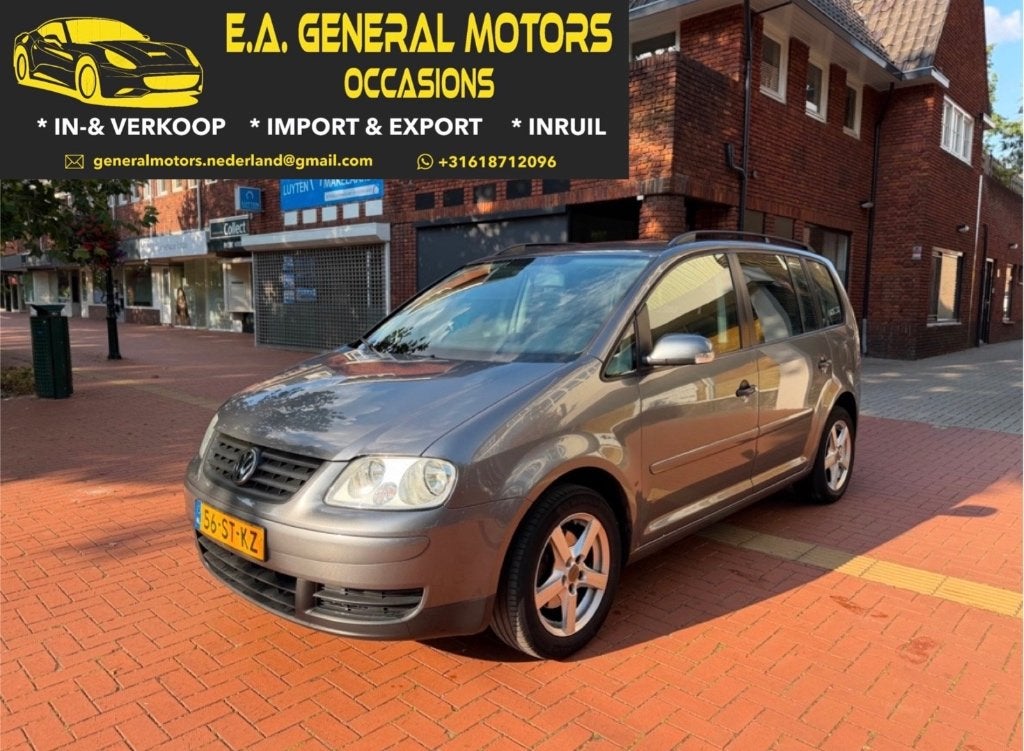 Volkswagen Touran 1.6  2006 | 7 Pers | APK, Auto's, Stof, Zwart, 4 cilinders, 7 stoelen