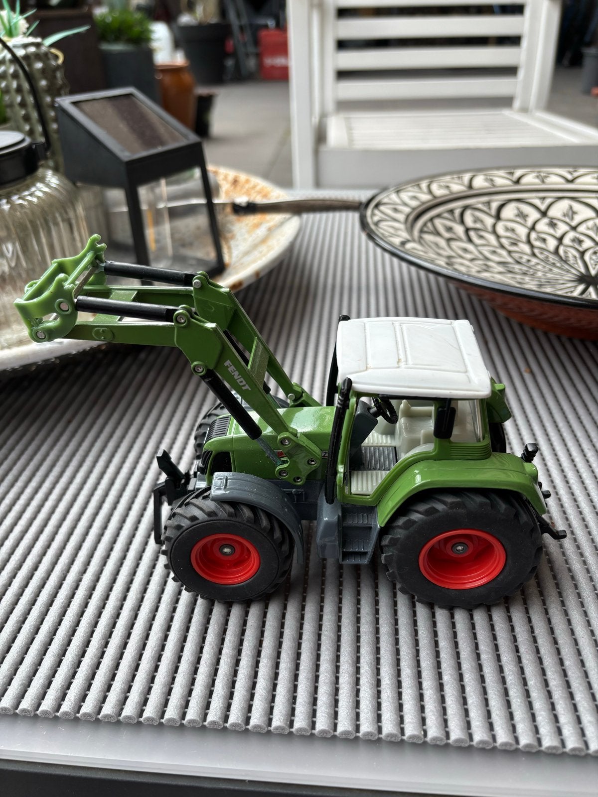Siku Vario 714 Fendt Tractor met voorlader, Hobby en Vrije tijd, Modelauto's | 1:32, Ophalen of Verzenden, Zo goed als nieuw
