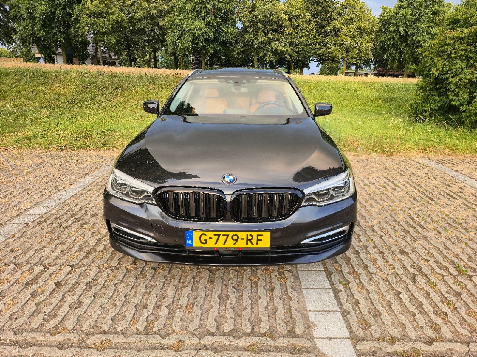 BMW 5-Serie 530i 252pk Xdrive Aut. 2018 Grijs, Auto's, BMW, 1998 cc, 2000 kg, Stationwagon, Vierwielaandrijving