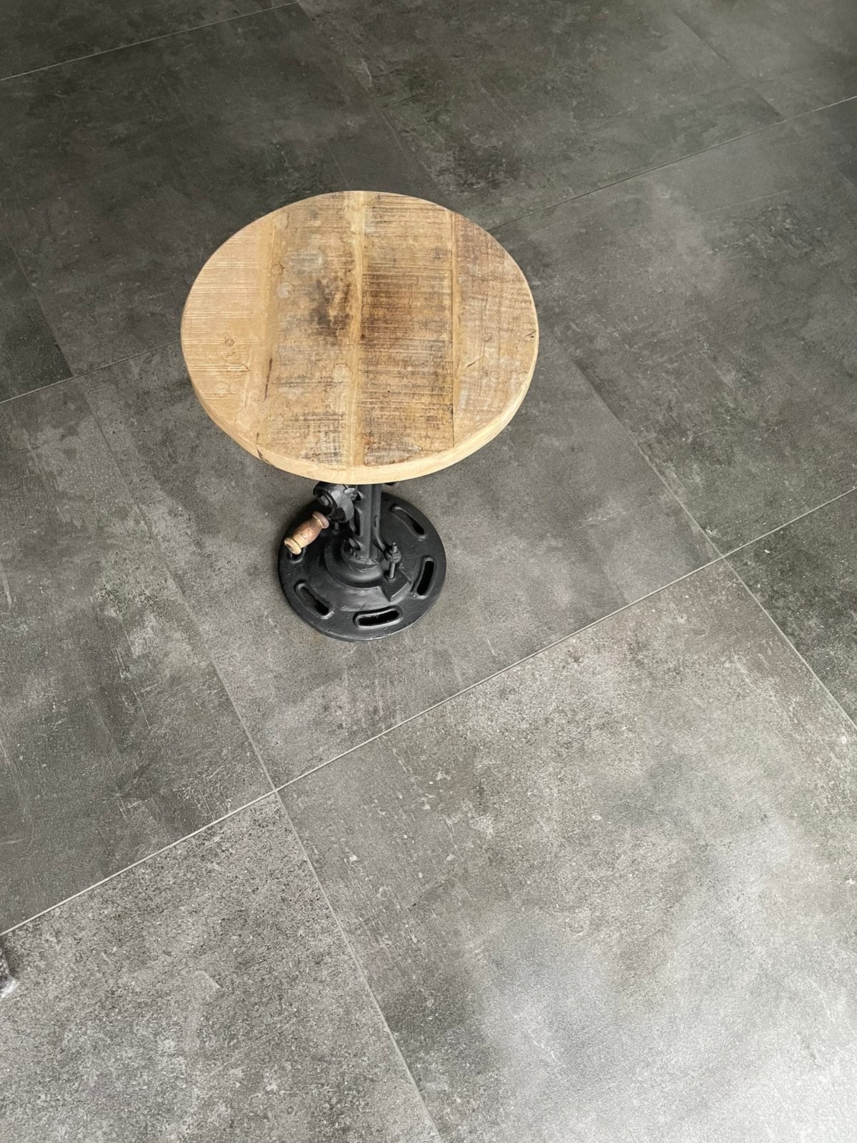 Bijzettafeltje, Huis en Inrichting, Ophalen, Minder dan 55 cm, Metaal of Aluminium, Rond