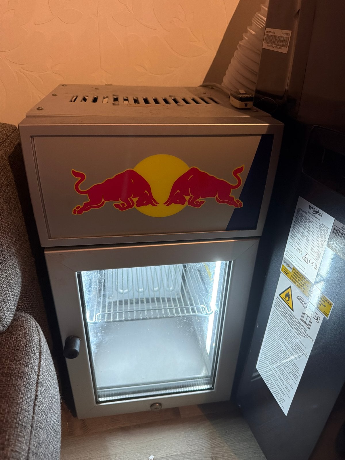 Red Bull mini koelkast - perfect voor drankjes, Ophalen, Minder dan 75 liter, Zonder vriesvak, Gebruikt