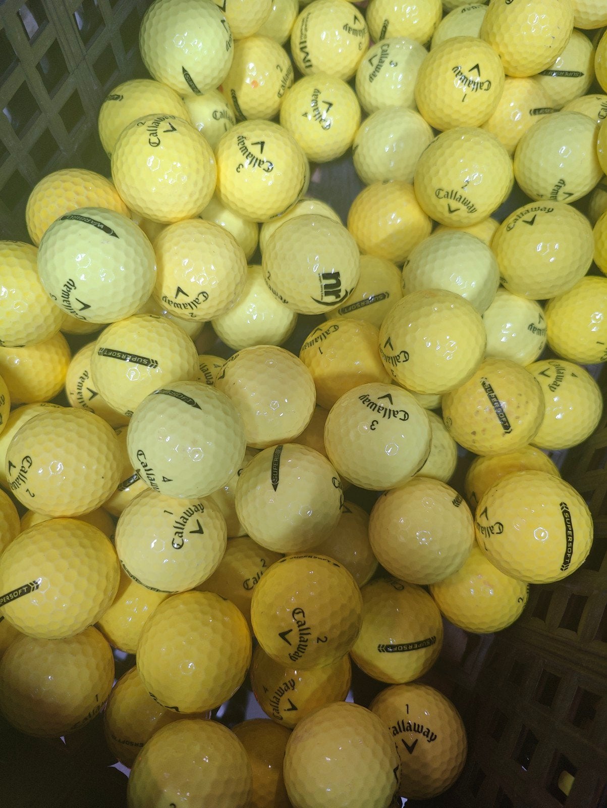 gele callaway Supersoft golfballen AAAA 50 stuks, Ophalen of Verzenden, Zo goed als nieuw, Bal(len), Callaway