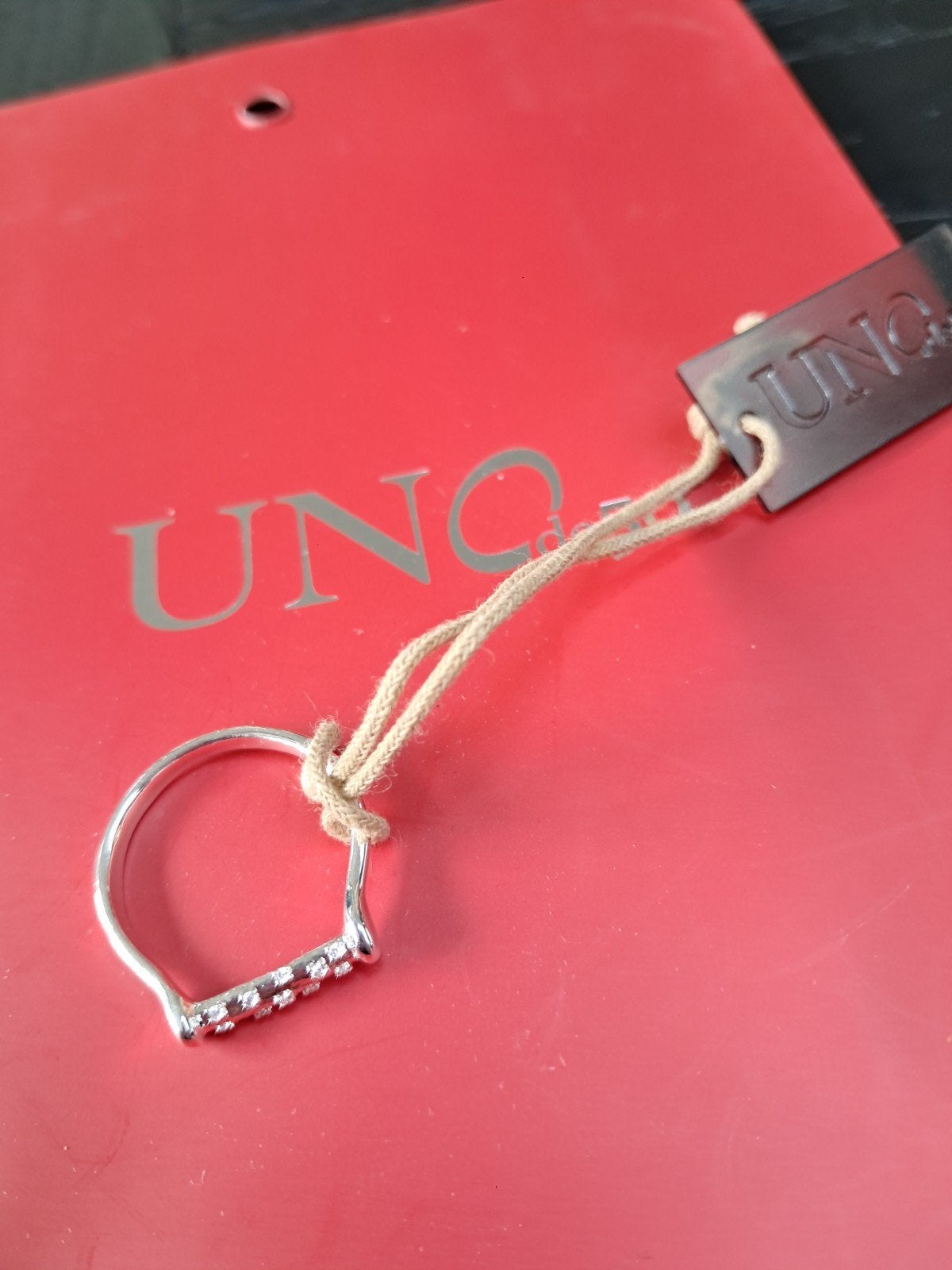 UNOde50 ring met steentjes, Sieraden, Tassen en Uiterlijk, Met kristal, 18 tot 19, Nieuw, Ophalen of Verzenden