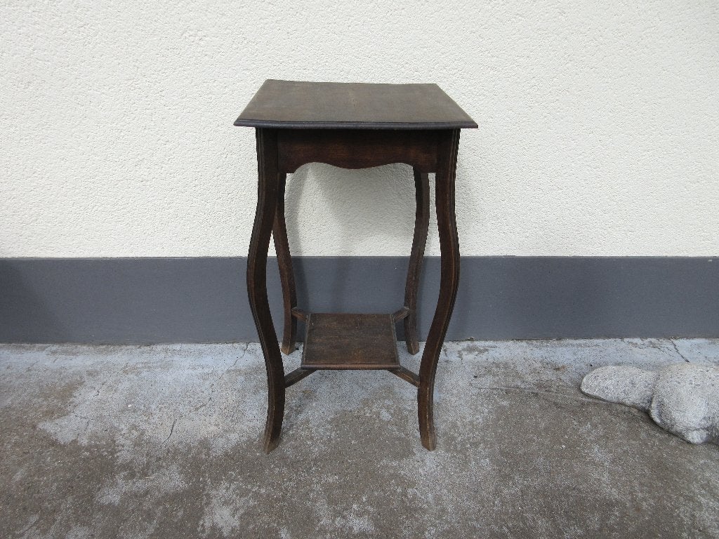 Antieke planten tafel, Ophalen
