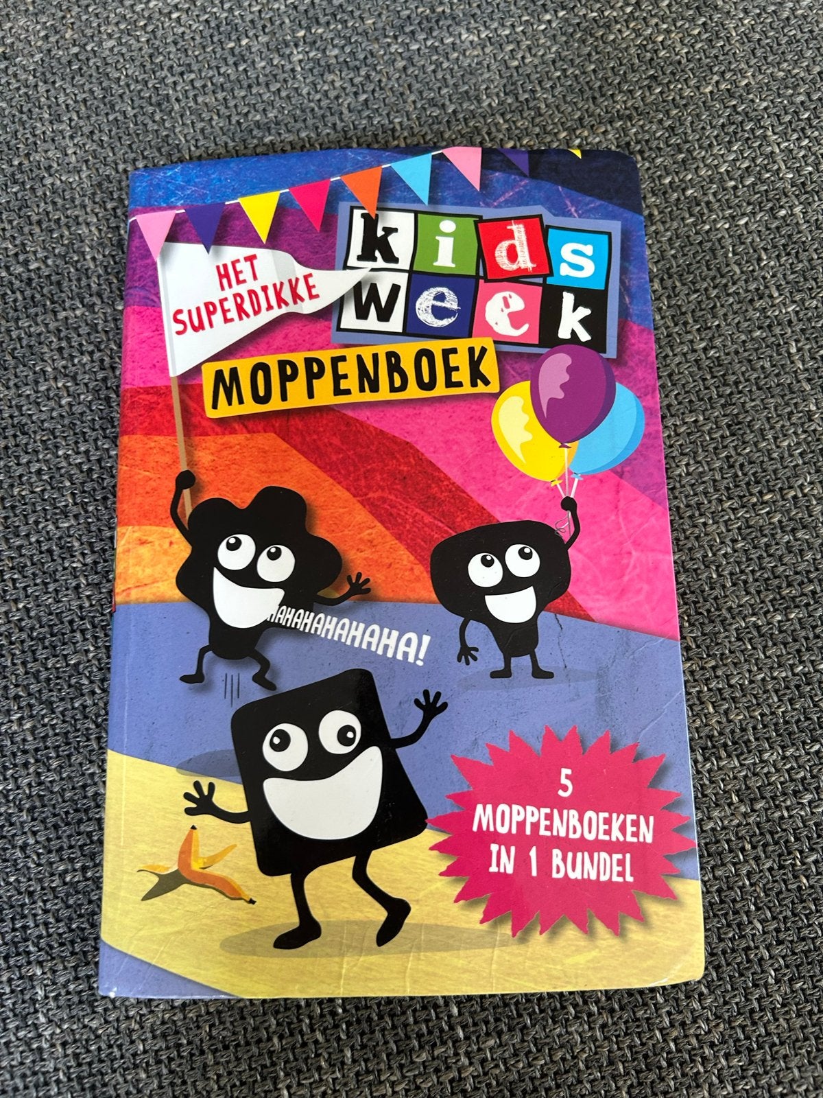 Het Superdikke Moppenboek - Kidsweek, Ophalen, Zo goed als nieuw, Fictie algemeen