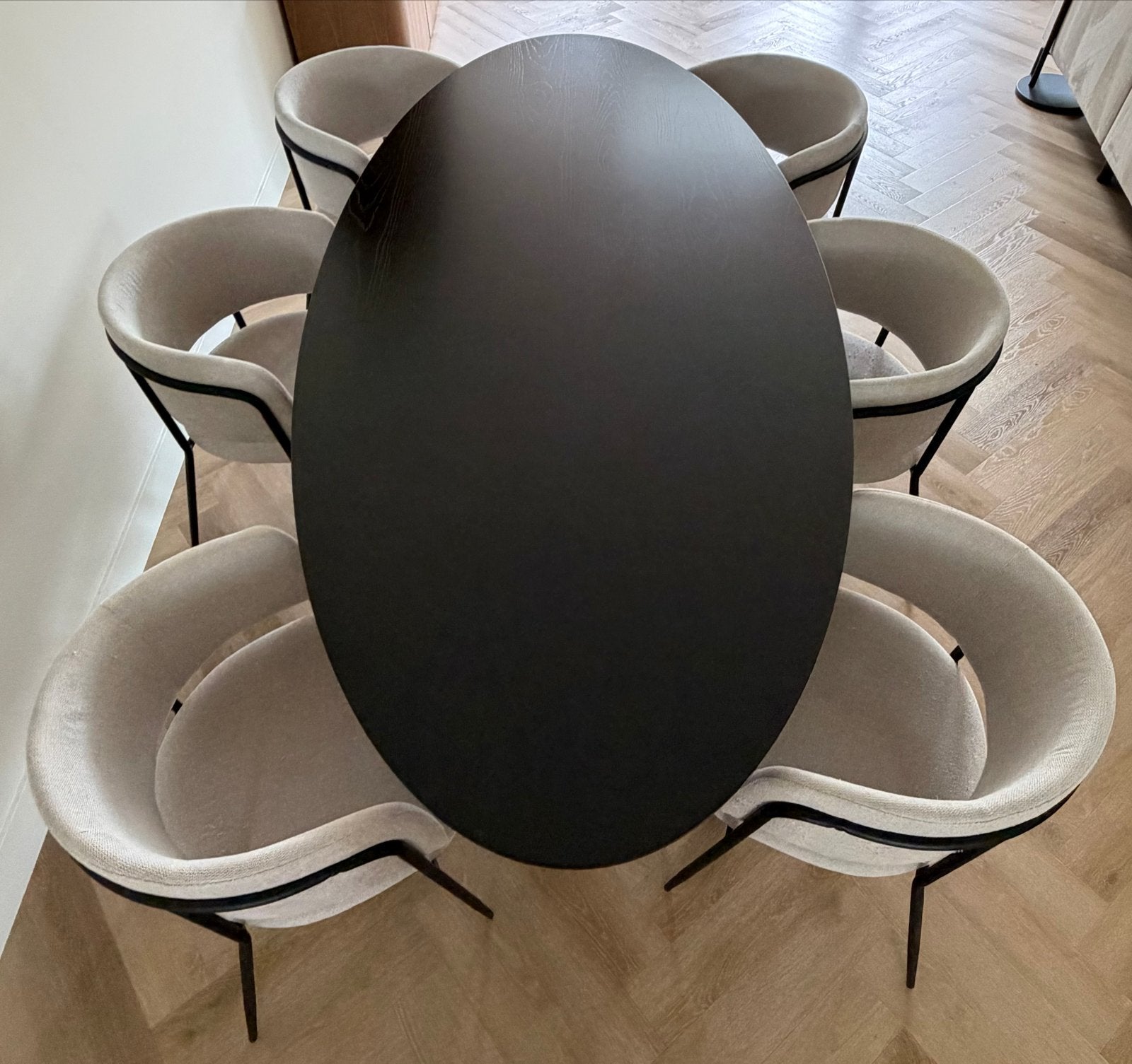 Elegante ovale eettafel met 6 stoelen, Huis en Inrichting, Ophalen, Gebruikt, 6 tot 8 stoelen