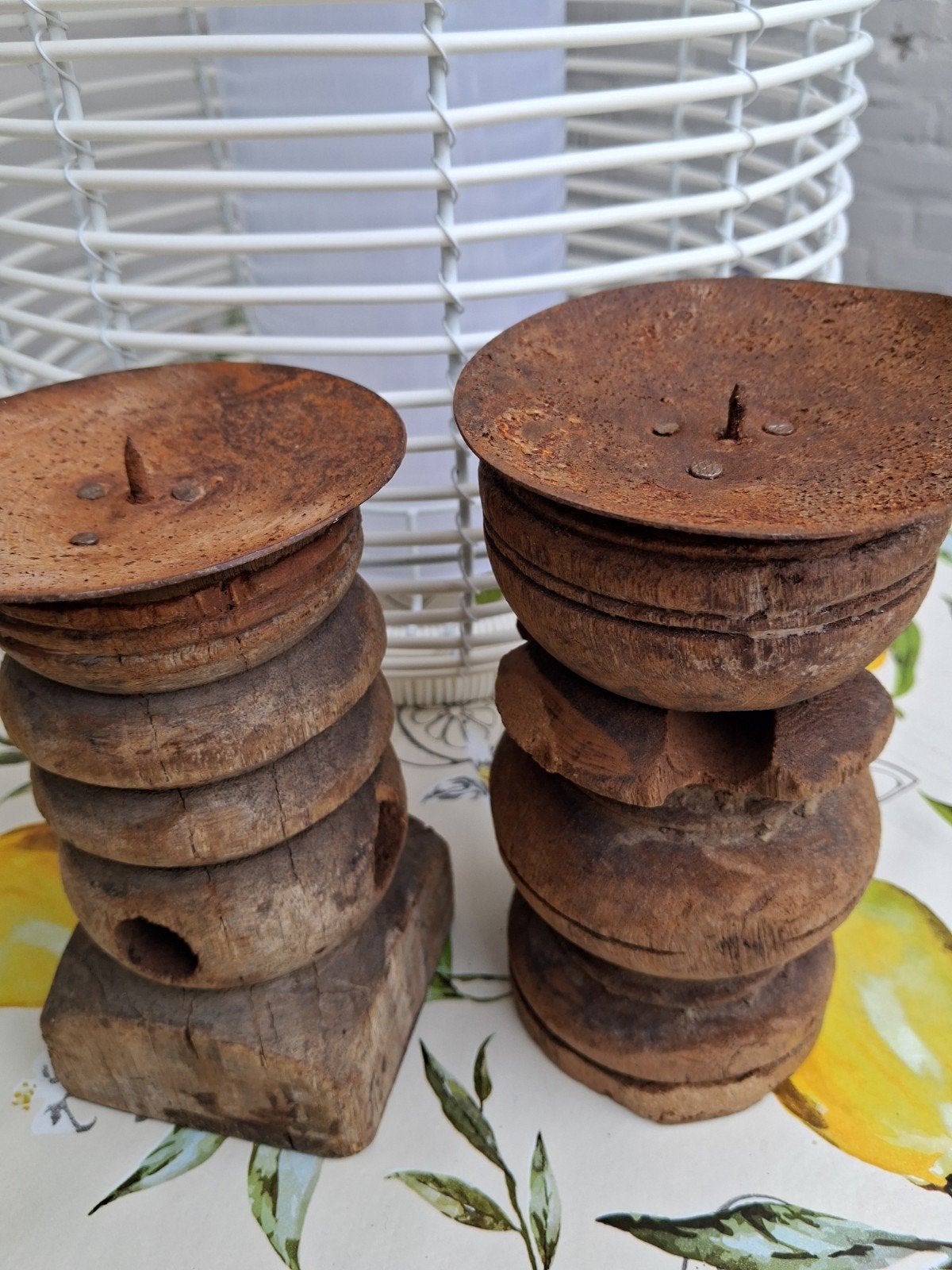 set van 2 oldy rusty kandelaars, Verzenden, Nieuw, Varios, Kandelaar