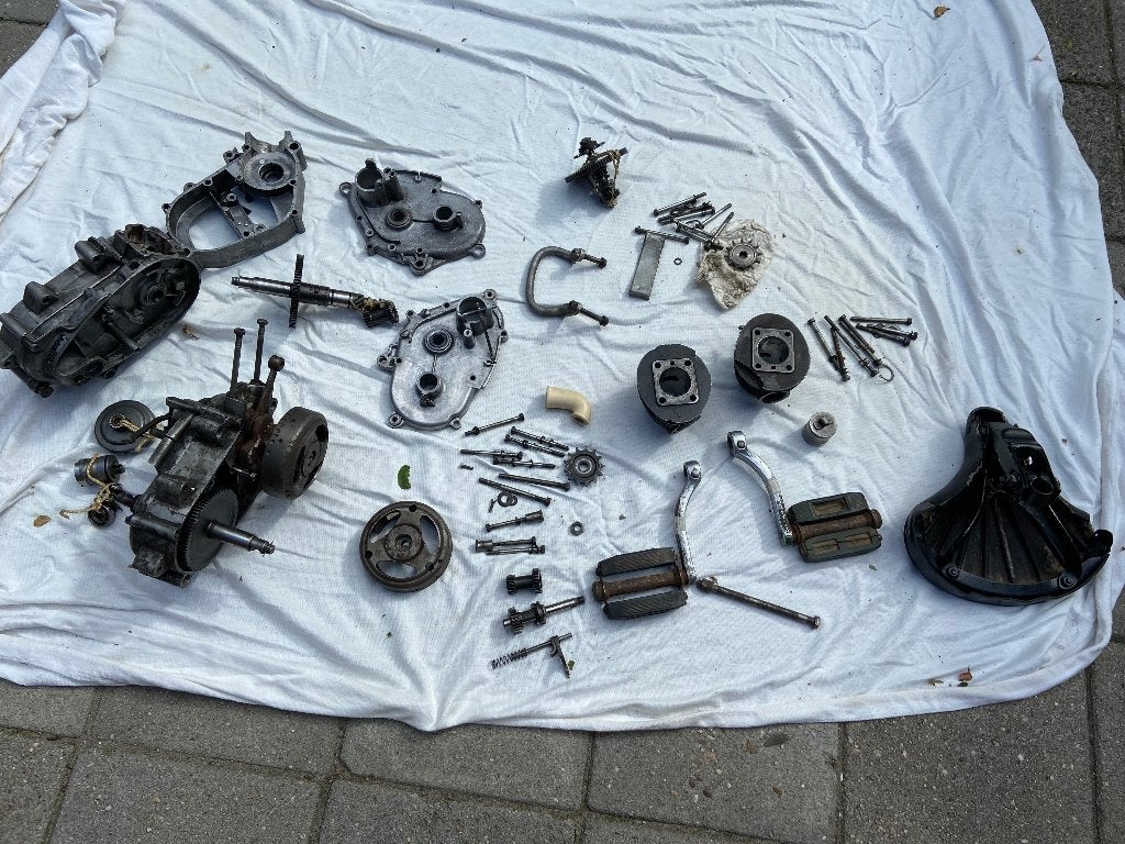 NSU., Fietsen en Brommers, Brommeronderdelen | Oldtimers, Ophalen of Verzenden, Gebruikt, Zadel, Overige merken