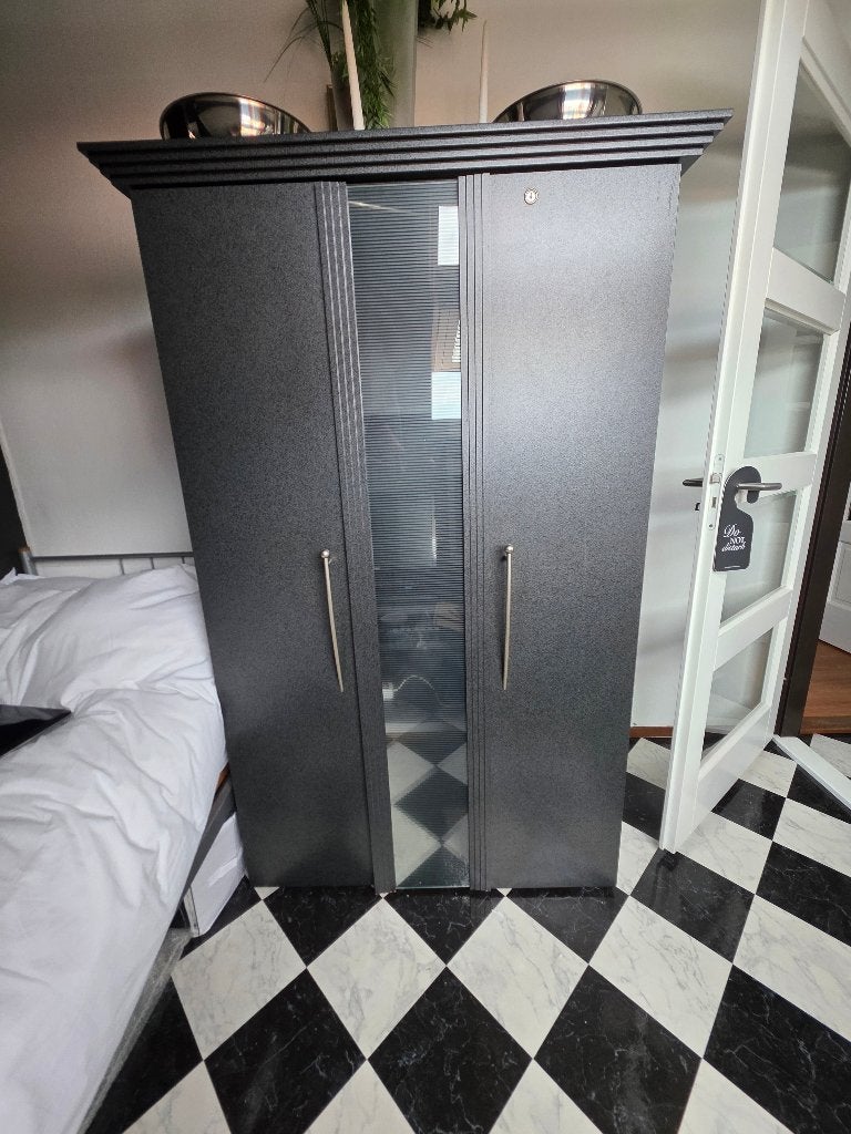 Bureau / computerkast grijs gemêleerd met verlichting, Huis en Inrichting, Ophalen, Gebruikt, 110 cm, Spaanplaat of MDF