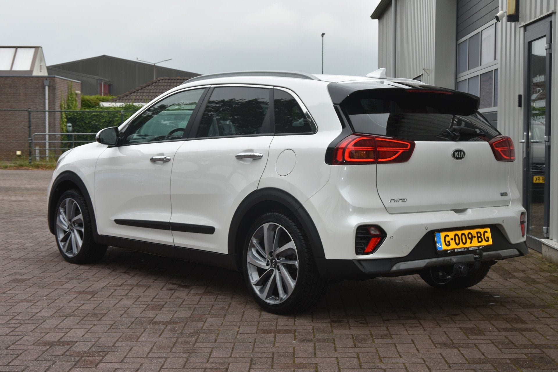 Kia Niro 1.6 GDi Hybrid DynamicLine Automaat. Clima, Camera,, Auto's, Kia, Gebruikt, Euro 6, Wit, Origineel Nederlands