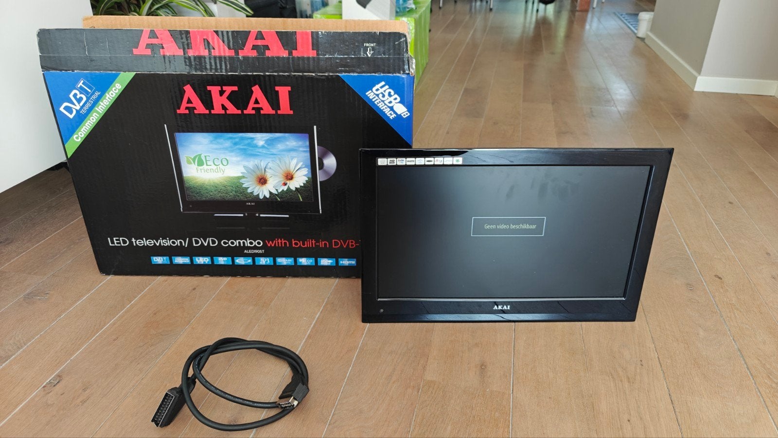 Akai 19 inch tv/dvd met ingebouwde dvd speler✅, Ophalen
