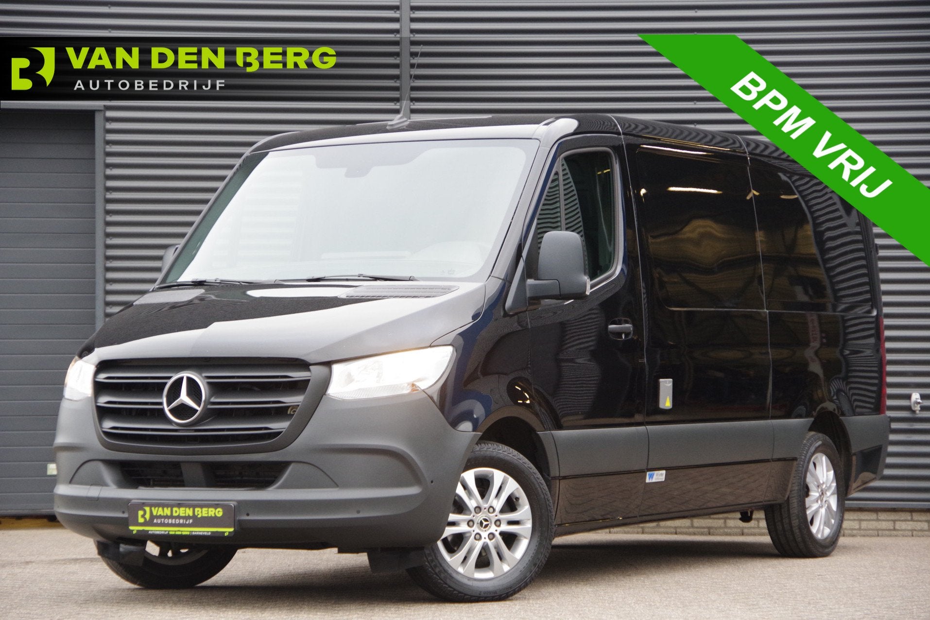 Mercedes-Benz Sprinter 316 2.2 CDI L2H1 AUT. KOELWAGEN DAG/N, Auto's, Gebruikt, Euro 6, 4 cilinders, Zwart