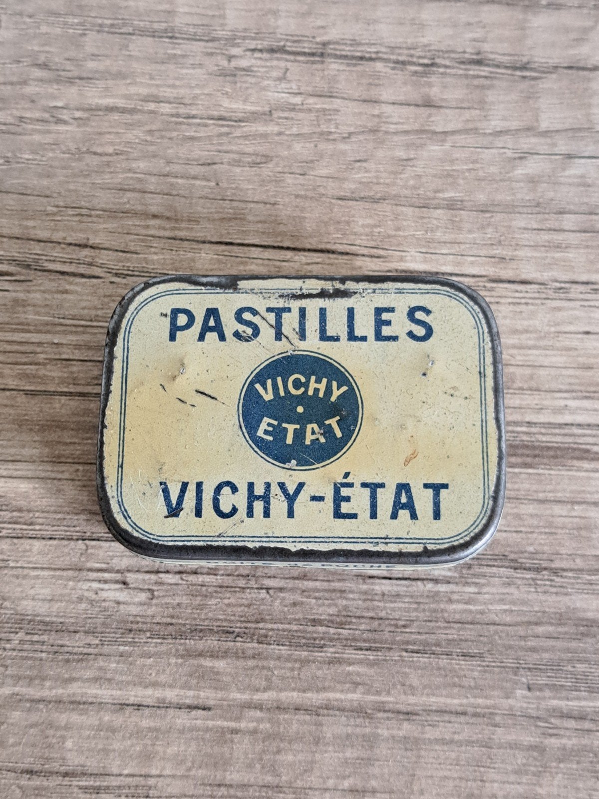 Vichy-Etat mini blikje, Verzamelen, Ophalen of Verzenden, Gebruikt, Overige, Overige merken