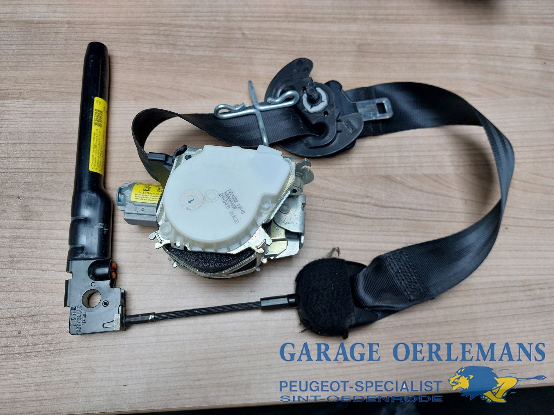 gordel rechts peugeot 5008, 8975HN, Auto-onderdelen, Interieur en Bekleding, Gebruikt, -, -, ARN erkend