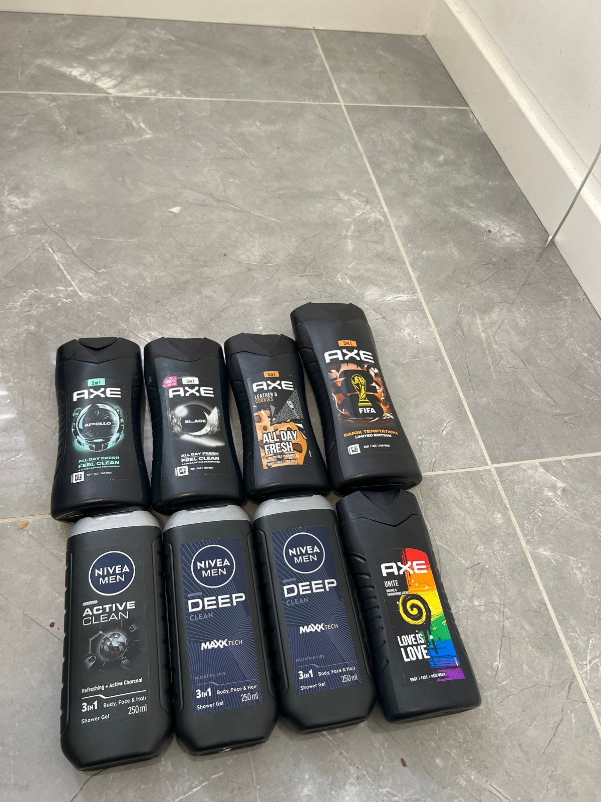 Diverse AXE en NIVEA MEN douchegels - 8 stuks, Ophalen of Verzenden, Nieuw, Bad & Douche