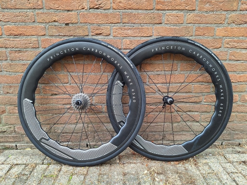 Carbon wielen: Princeton CarbonWorks Wake, Fietsen en Brommers, Zo goed als nieuw, Princeton CarbonWorks, Racefiets, Carbon