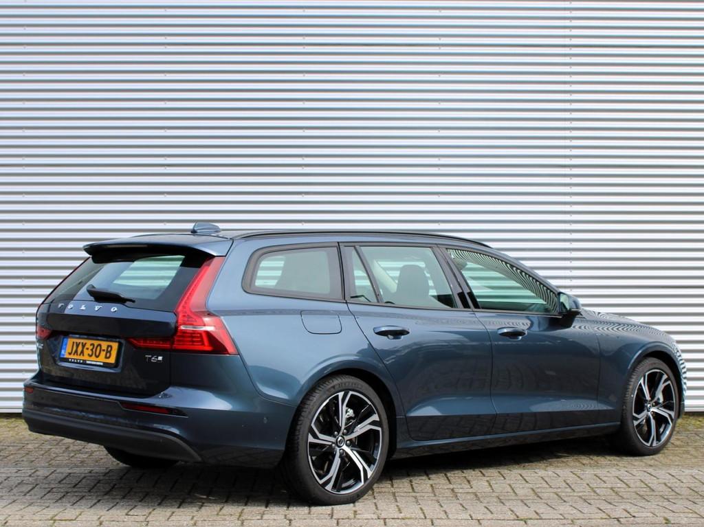 Volvo V60 2.0 T6 Plug-in hybrid AWD Core Business Edition /, Auto's, Volvo, Automaat, Stof, Gebruikt, Euro 6