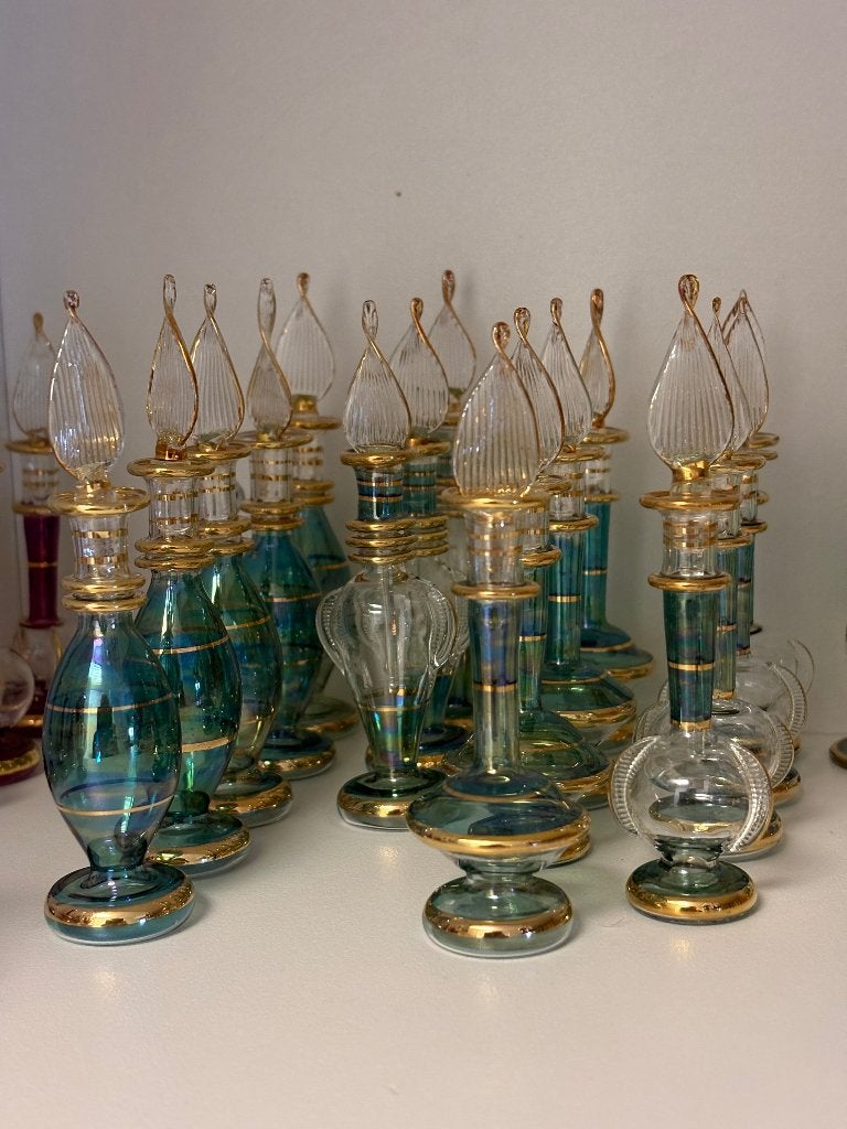 Collectie van 80 parfumflesjes uit Egypte, Verzamelen, Ophalen, Nieuw, Parfumfles