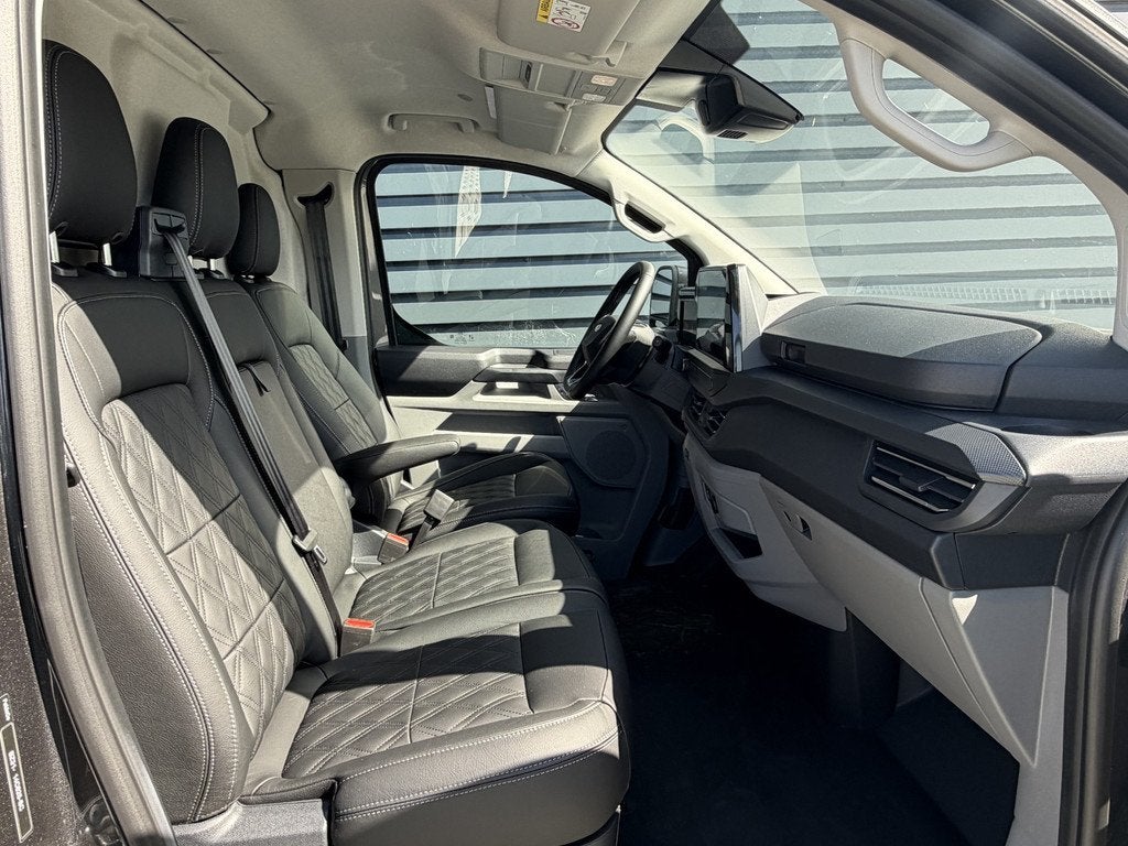Ford E-Transit Cust. 340 L2H1 Limited 71 kWh NEXT LEVEL 2 x, Gebruikt, Zwart, Leder, Ford