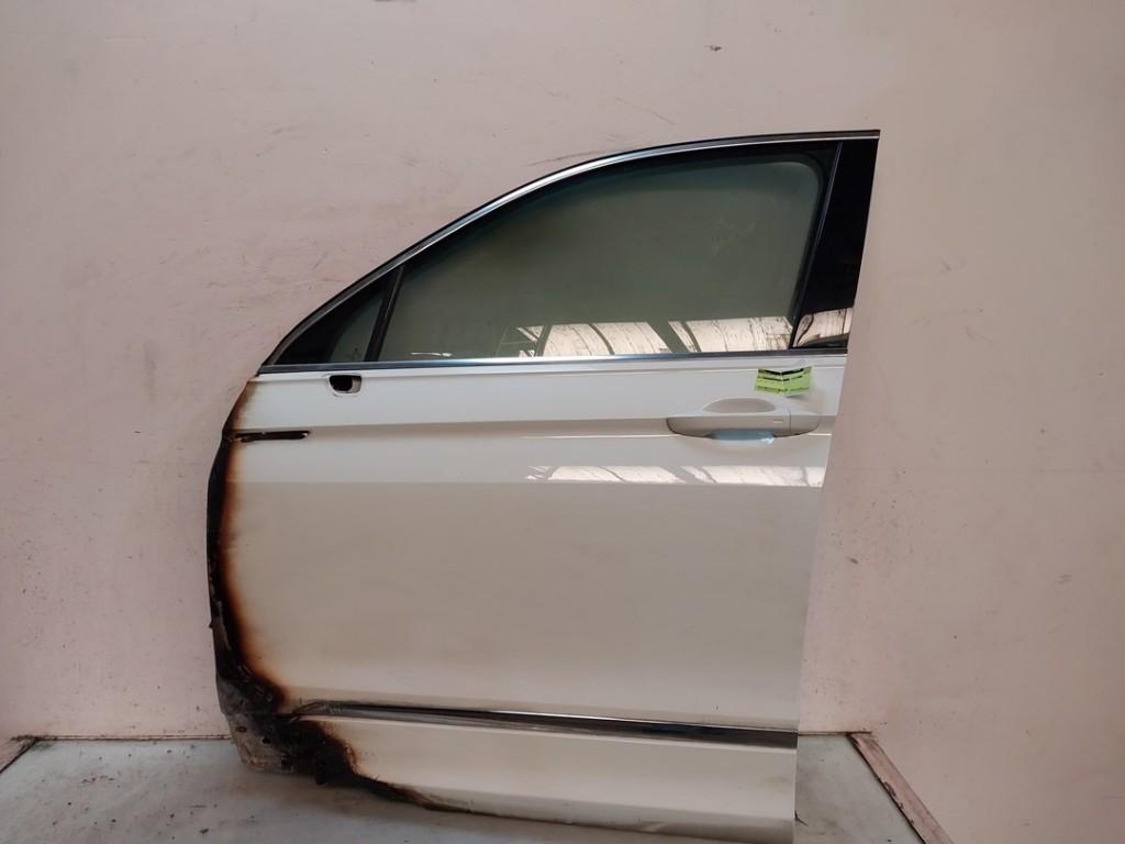 Portier Links Voor Volkswagen Tiguan (AD1) 2016 5NA831055M, Gebruikt, Volkswagen, Volkswagen AG, Kundenbetreuung@volkswagen.de