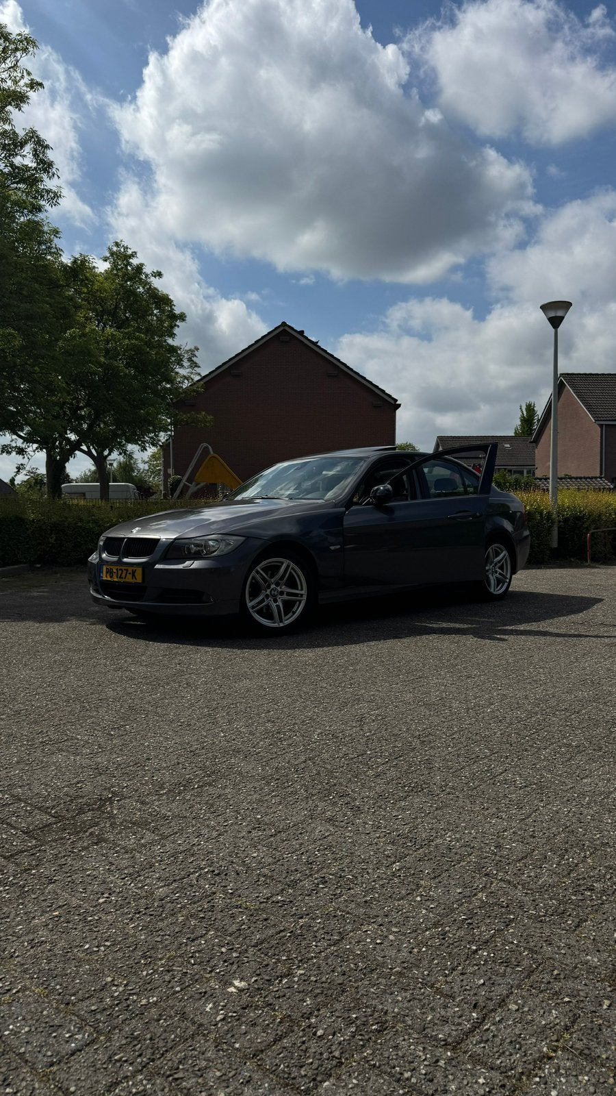 BMW 3-Serie 2.0 I 320 AUT 2005 Grijs, 1995 cc, 4 cilinders, Particulier, 3-Serie
