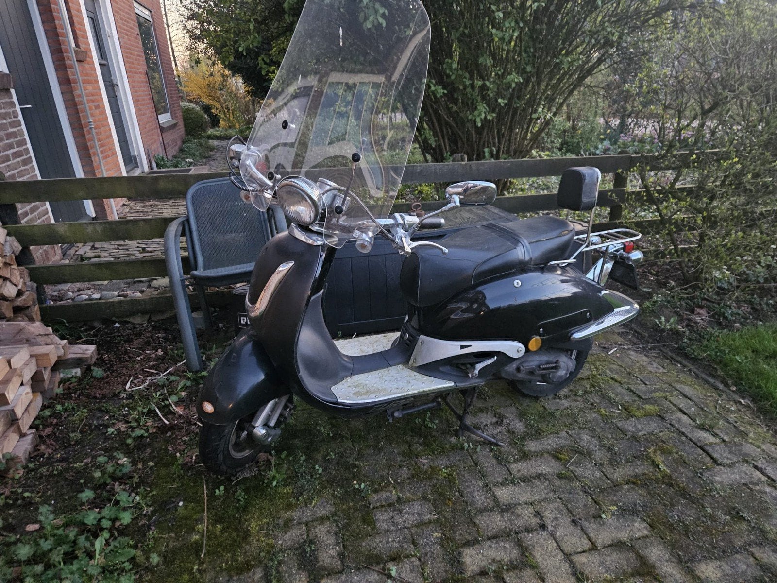 Benda Retro Scooter - Zwart, opknapper, Ophalen, Gebruikt, Benzine, Benda