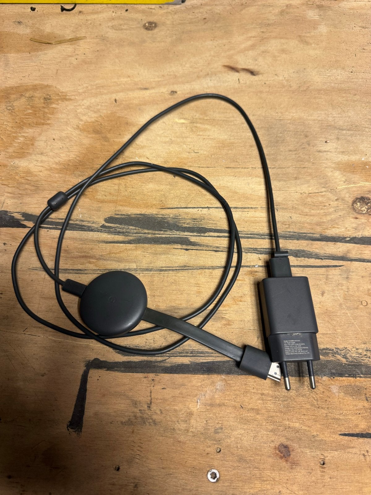 Google Chromecast - Stream media naar je tv, Ophalen of Verzenden, Gebruikt, HDMI, Zonder harde schijf