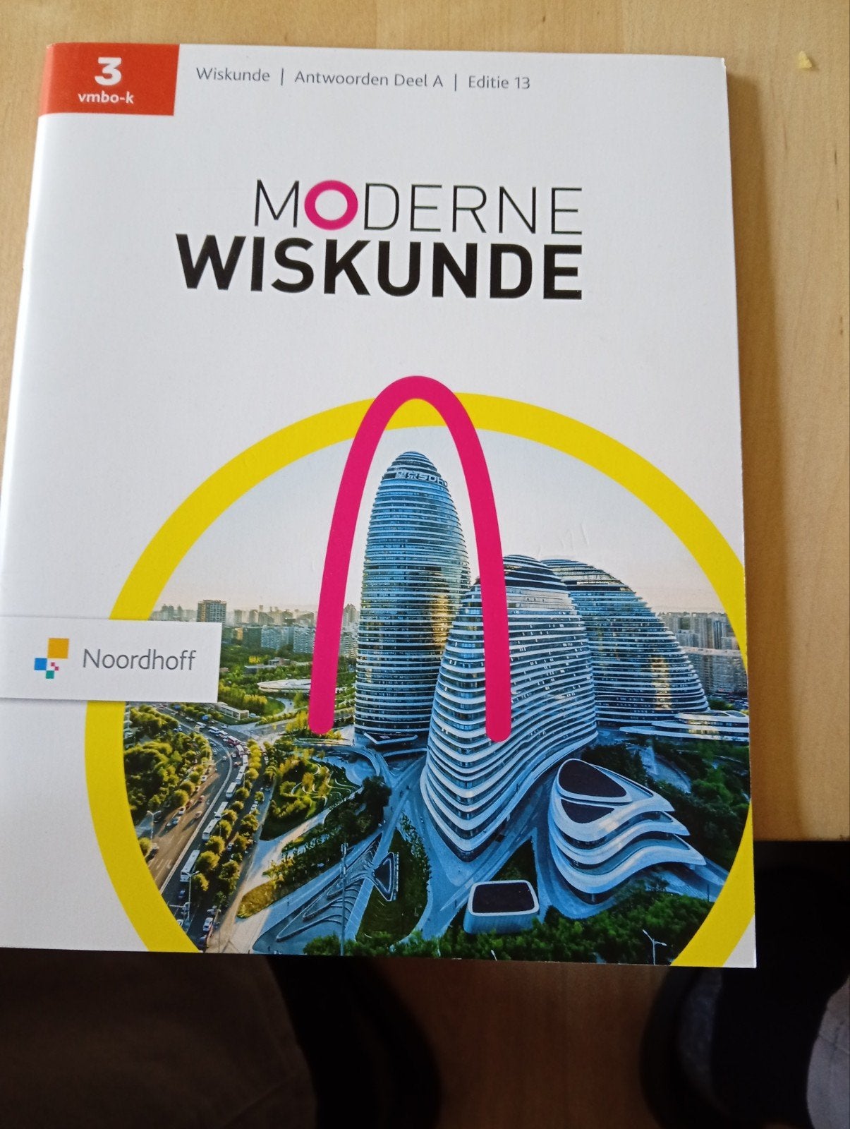 Moderne Wiskunde Antwoorden Deel A en B VMBO-K Editie 13, Wiskunde A, Noordhoff, Ophalen of Verzenden, Gelezen
