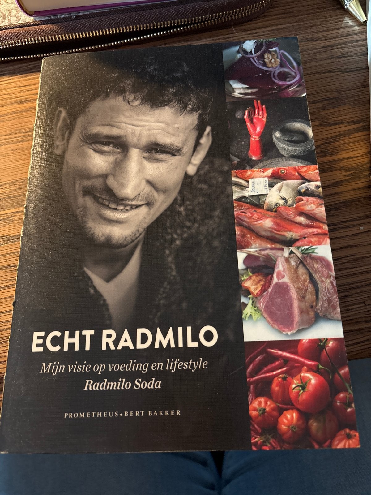 Echt Radmilo: Mijn visie op voeding en lifestyle, Ophalen of Verzenden, Zo goed als nieuw, Dieet en Voeding